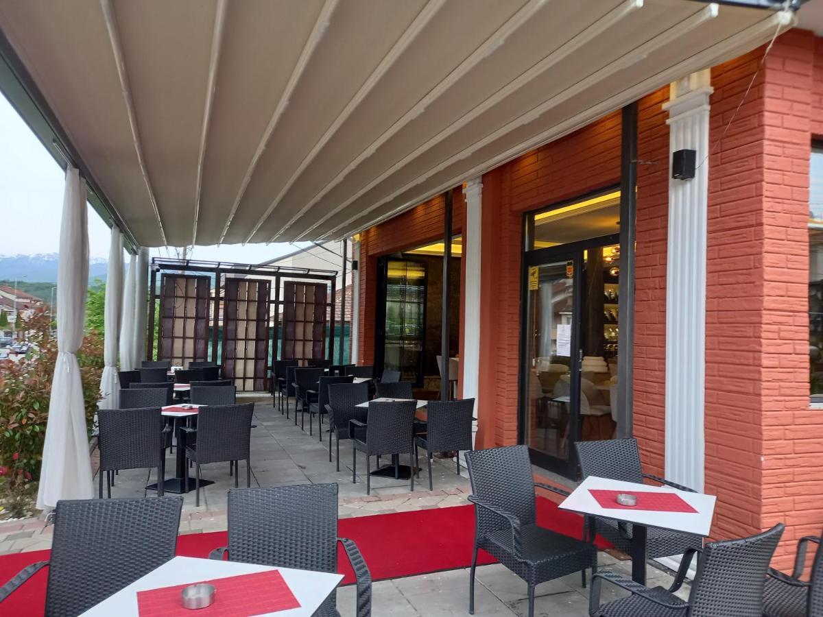 Conti Hotel & Restaurant Gjakova Bagian luar foto